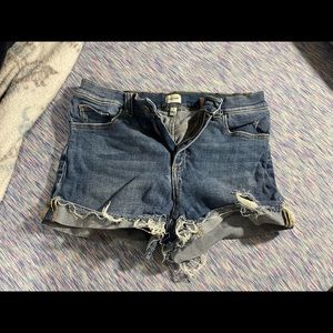 Women’s shorts